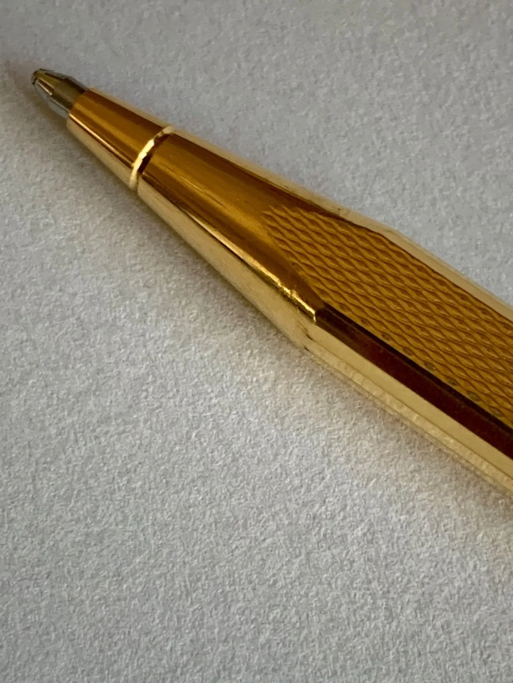 Vintage Dunhill Gemline Gold Plated Barleycorn Ballpoint Pen Black Enamel Clip